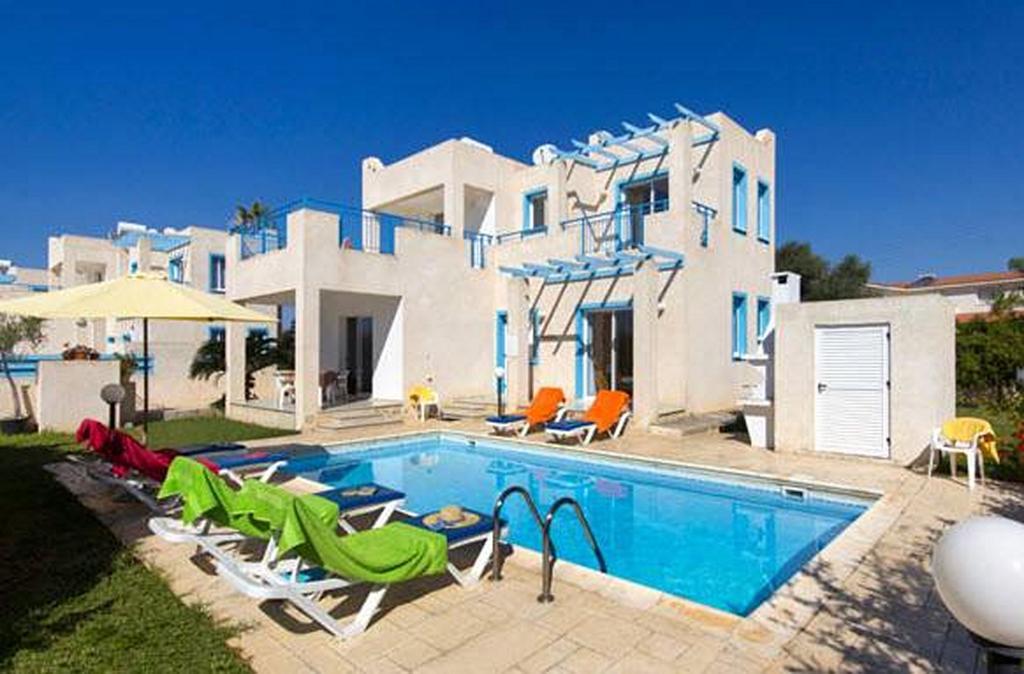 Philippos Complex Villas *